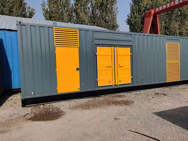 新郑300kw 柴油发电机组用多大的空气开关？