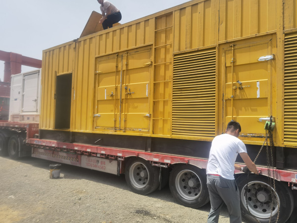 新郑发电机出租100KW发电机需要什么规格的电缆线?